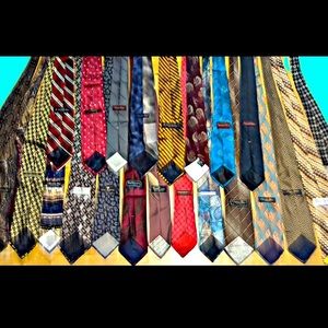COPY - All 23 VINTAGE TIES for one price almost all silk and ALL DESIGNER